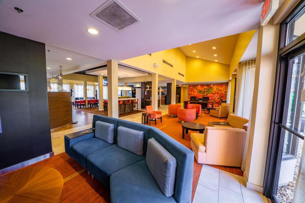 Iowa Inn Bettendorf Quad Cities Bagian luar foto
