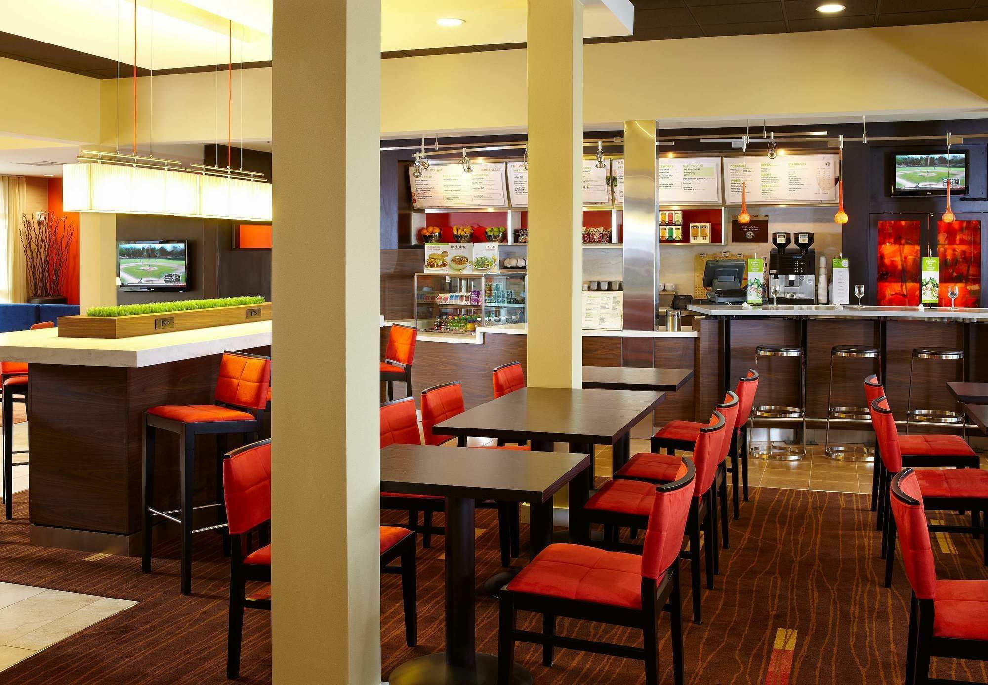 Iowa Inn Bettendorf Quad Cities Bagian luar foto